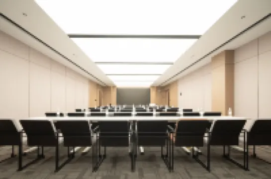 延吉延邊大學網紅牆梨花路亞朵飯店