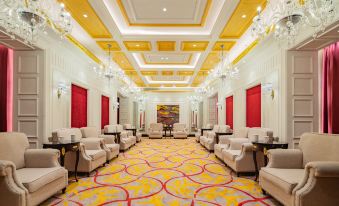 Island International Hotel