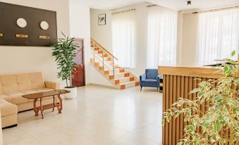 Route Hotel