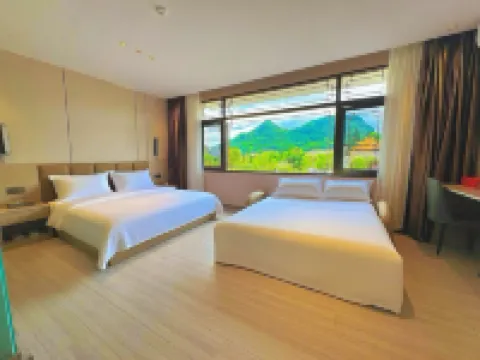 Youcheng Hotel (Anlong Zhaodi Scenic Area)