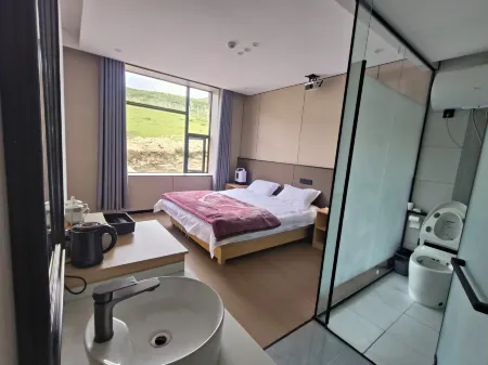 Yanyang Mountain Homestay Отели рядом с достопримечательностью «Xiazetong Village»