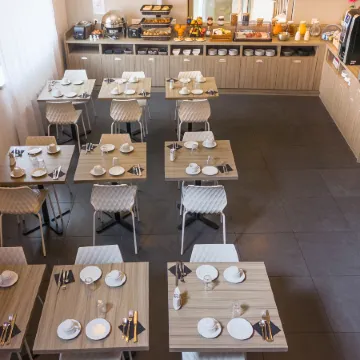 Nemea Appart Hotel Elypseo Strasbourg Port