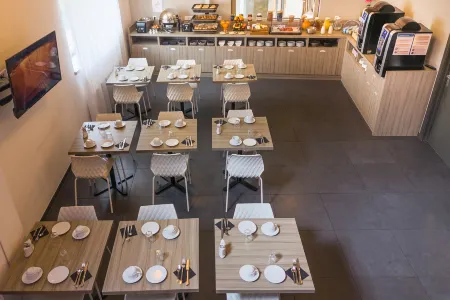 Nemea Appart Hotel Elypseo Strasbourg Port Отели рядом с достопримечательностью «Университет Страсбург»