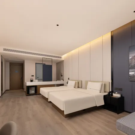 Atour Hotel, Biyun Road, Jushan Square, Xingyi City