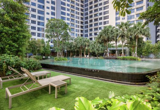 아야트 부킷 빈탕의 수영장 또는 객실 내부