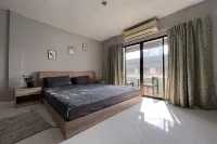 Emerald Hotel
