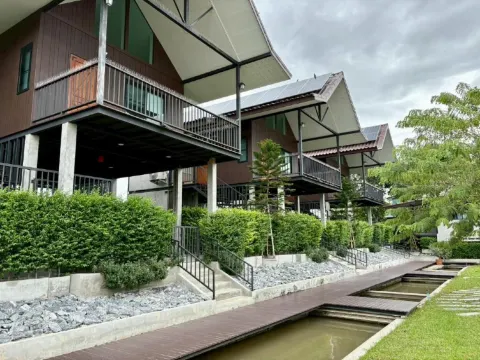 ห้องดูเพล็กซ์สำหรับ 4 ท่าน