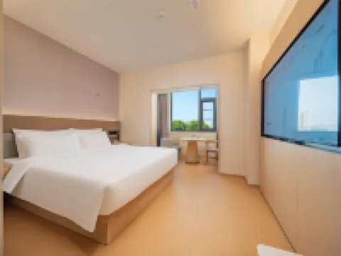 JI Hotel (Kashgar Ancient City Scenic Area Commercial Pedestrian Street)