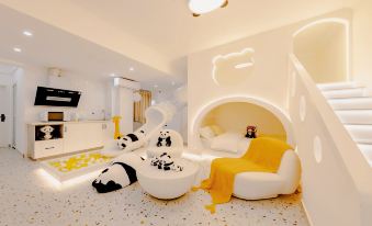 Panda Youkong Designer Suite Homestay (Chengdu Panda Base)