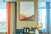 Jun Yue Ju Hotel (Bole Haixi International Plaza)