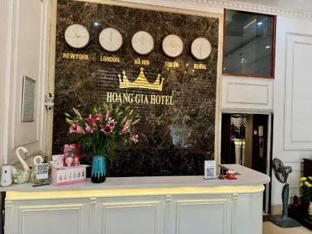 Hoang Gia Hotel Nhan Hoa Отели рядом с достопримечательностью «Hanoi University»