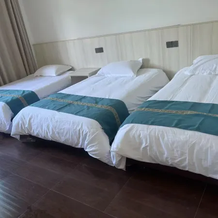 Zixuan Hotel