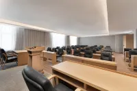 Mehood Lestie Hotel (Golmud Salt Lake Square Branch) Hotels in Golmud