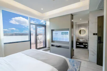 Bingo Hotel (Jiande Xin'anjiang Store) Отели рядом с достопримечательностью «Xin'anjiang Hydropower Station»