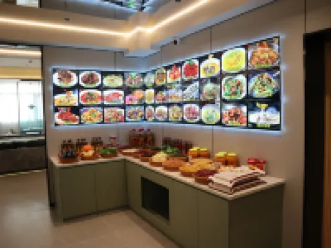 Xingyuan Hotel Hotels in Qichun