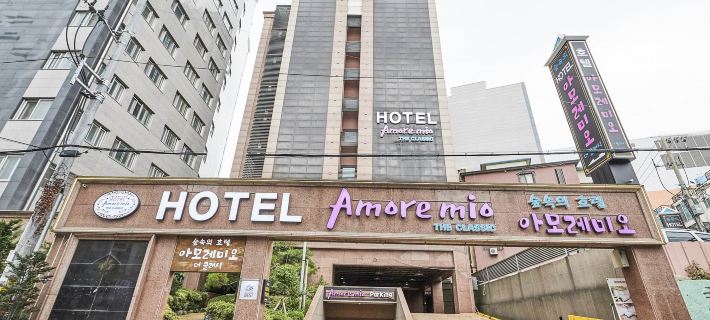 From H Amoremio The Classic Suwon Station Hotels in Suwon
