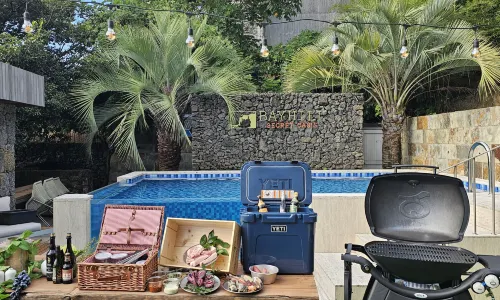 Bayhill Pool & Villa