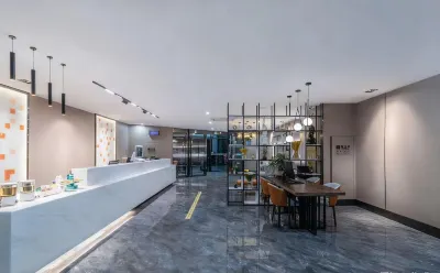 City Garden Hotel (North of Jingzhang Road, Wanda Plaza, Yanqing District, Beijing) Hotels in Yanqing District