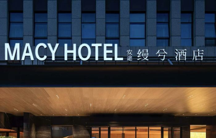 Auto Macy Hotel