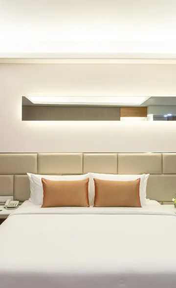 ห้องเอ็กเซ็กคิวทีฟสตูดิโอ เตียงคิง