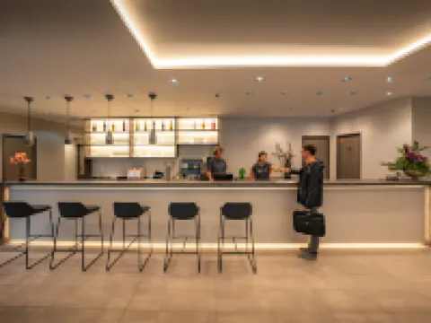 LOGINN斯圖加特蘇芬豪森酒店 鄰近施塔姆海姆的酒店