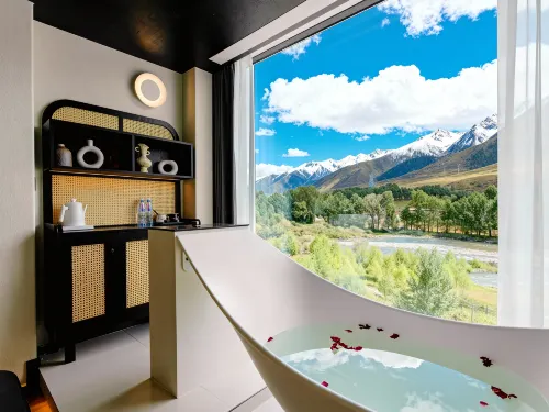 MIYE Mountain River Private Soup Homestay (Shindubashi Branch)