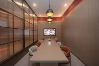 Borrman International Hotel（Anning Wuyue Plaza）
