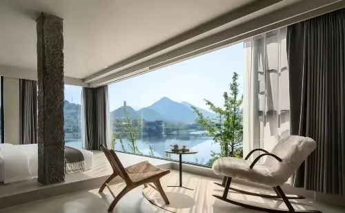 Xiaolonghe Hotel (Yangshuo Yulonghe Scenic Area)