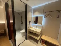 Dongli Holiday Hotel