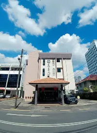 Palace Inn