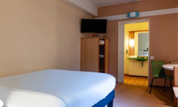 B&B HOTEL Grenoble Université 2