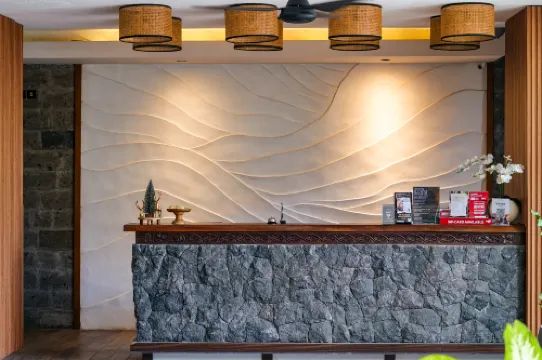 ザ トゥシタ ホテル