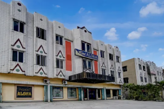 Hotel O near Mall Ciputra formerly Aloha Hotel のホテル