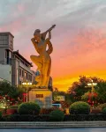 Ai Qin Hai Zhen Pin Hotel - 3-Star