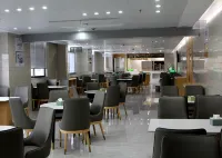 人才酒店（南泰啟航驛店）
