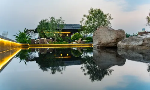 โรงแรมบ้านสวนหยุนซื่อตี้ (สาขาเมืองหยกนานาชาติหยิงเจียง)