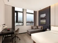 Atour Hotel (Changshu Municipal Government & Fangta Garden) Hotels in Changshu