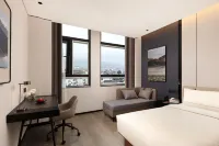 Atour Hotel (Changshu Municipal Government & Fangta Garden)