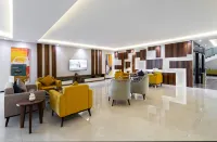 Al Qasr Hotel Suites Al Masyaf District - 주차장