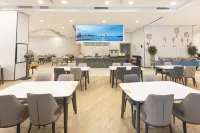 Yihai Lanwan Hotel (Haihua Island Lanwan Branch)