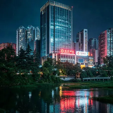 Tongren Jinjiang Hotel