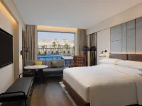 Four Points by Sheraton Amritsar, Mall Road Hotels near Narula's Mall