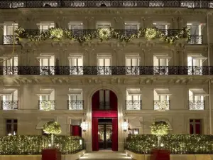 La Reserve Paris Hotel and Spa