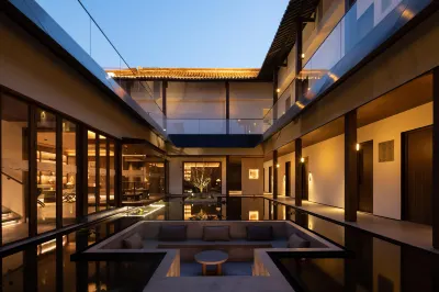 Shanghai Jiehe Li Homestay 진산펑징구전지구/금산풍경고진지구 호텔