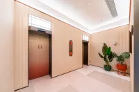 Orange Hotel (Shanghai Qingpu New Town Subway Station Branch)