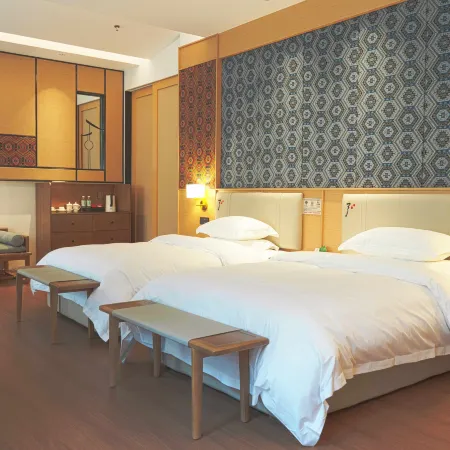 Yunzhong Mountain Villa Theme Hotel