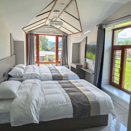 Cloudside Elegant Residence (Mohe Arctic Village)