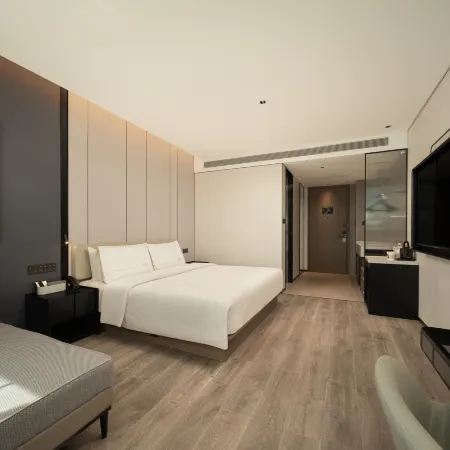 Yinchuan Jinfeng Tongda South Street Atour Hotel