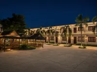 LC HOTEL - 3-Star