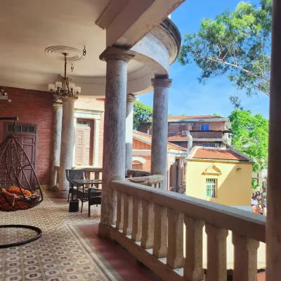 Gulangyu Shuxiang Manor Homestay (Sanqiutian Wharf Sunlight Rock Station) โรงแรมใกล้กู่ลั่งอวี่
